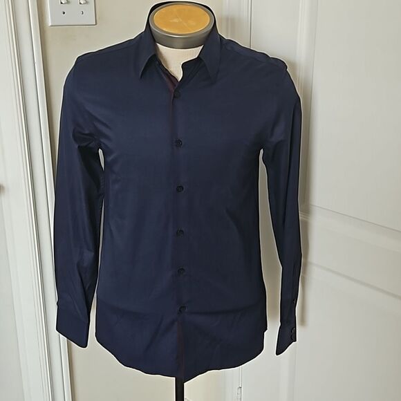 Le Chateau Men's Tailored Fit Button-Down Long Sleeves Shirt 15-15.5 XS Navy Blu - Picture 6 of 16
